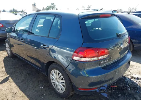2013 Volkswagen Golf 2.5L 4-Door z USA, uszkodzony, nr VIN WVWDB7AJ4DW119507